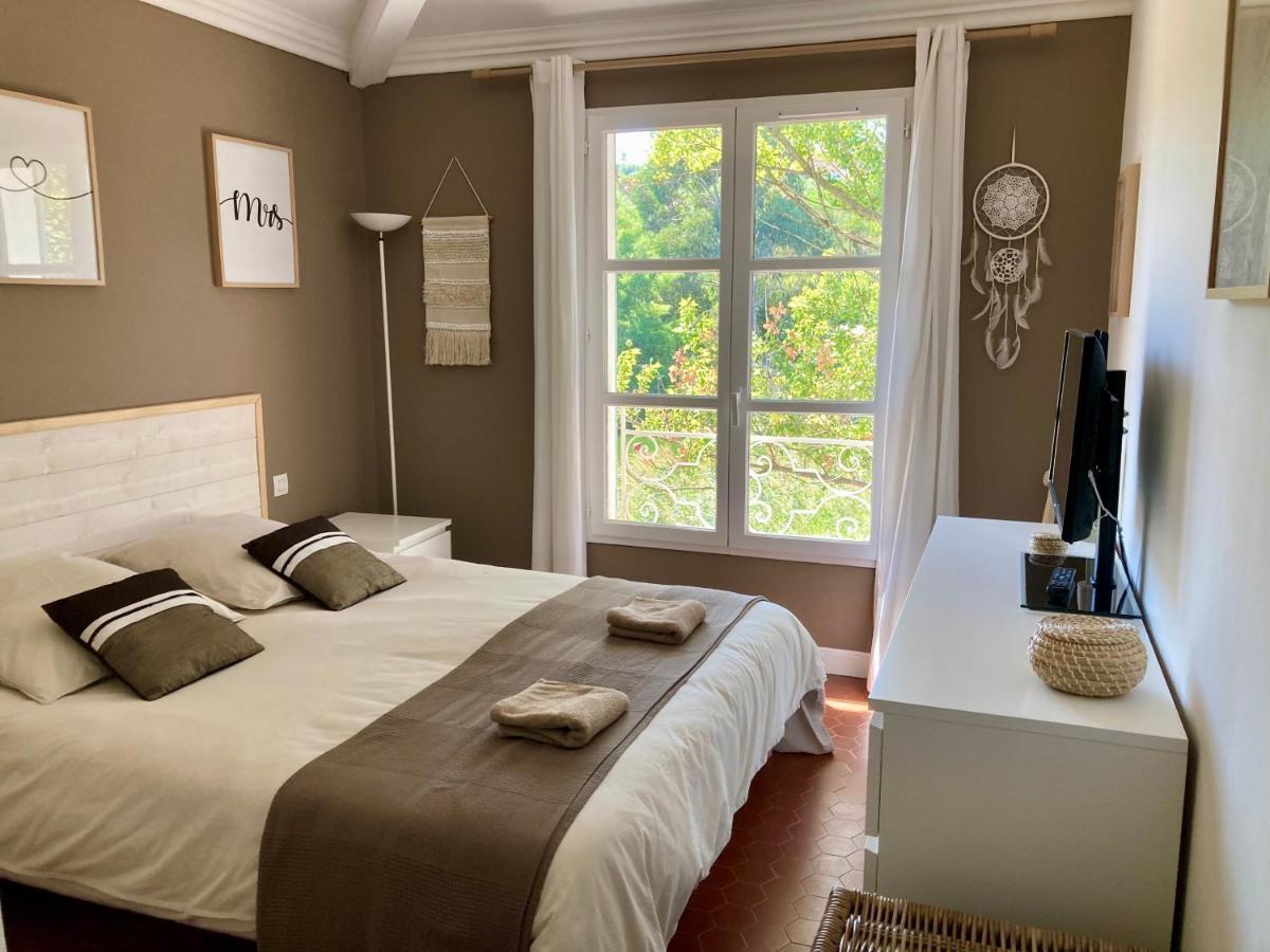 Les Restanques Maison Du Lac 4 Chambres Гримо Экстерьер фото